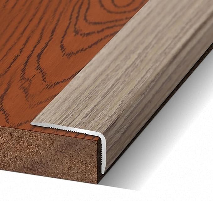 Bande de transition sol nez de marche cornière alu grain bois 90cm L
