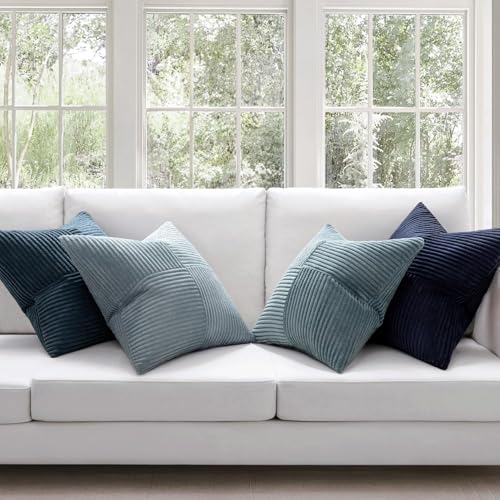 Housse de coussin velours côtelé bleu nuit déco de chambre