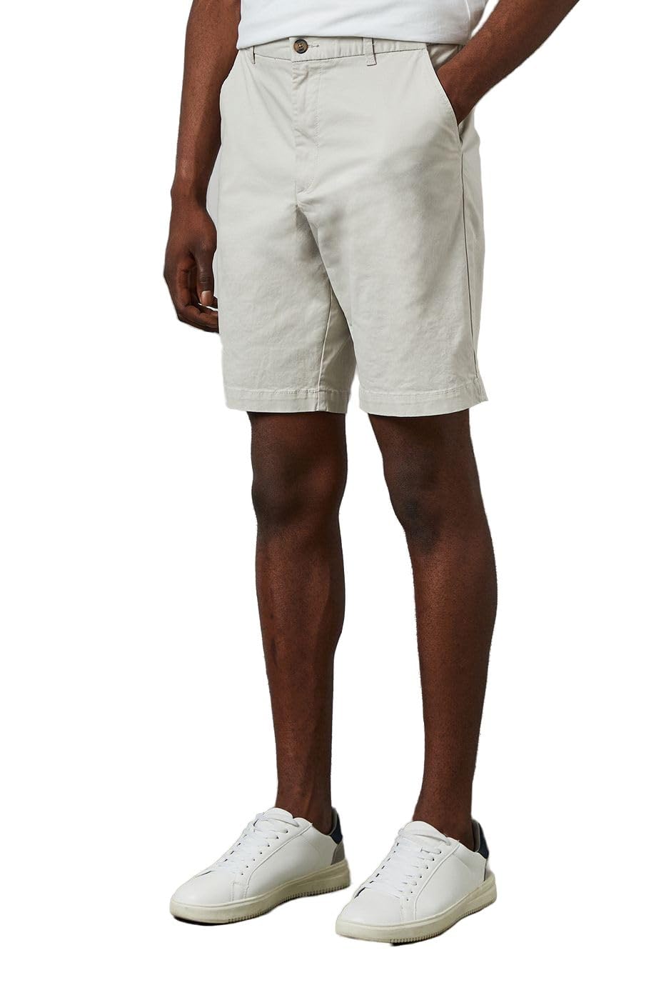 Maine Men's Off-White Premium Chino Shorts, 38, Off White