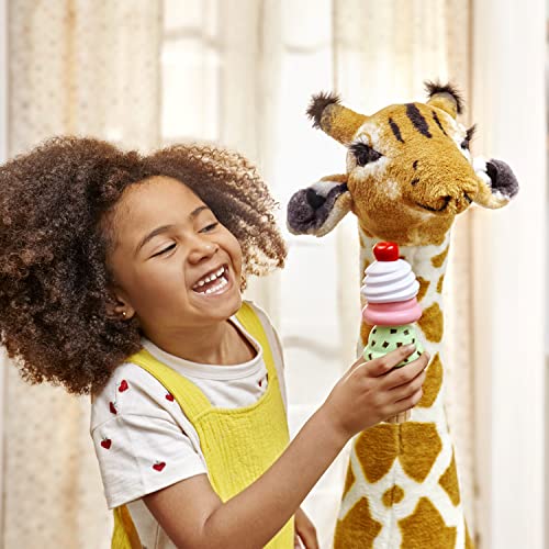 Melissa & Doug Giraffe géante en peluche, Animaux de peluche grands, Cadeau pour garçons et filles de tous les âges, Décor de chambre d'enfant, Jouet de qualité supérieure, 1.2m de haut – Image 6