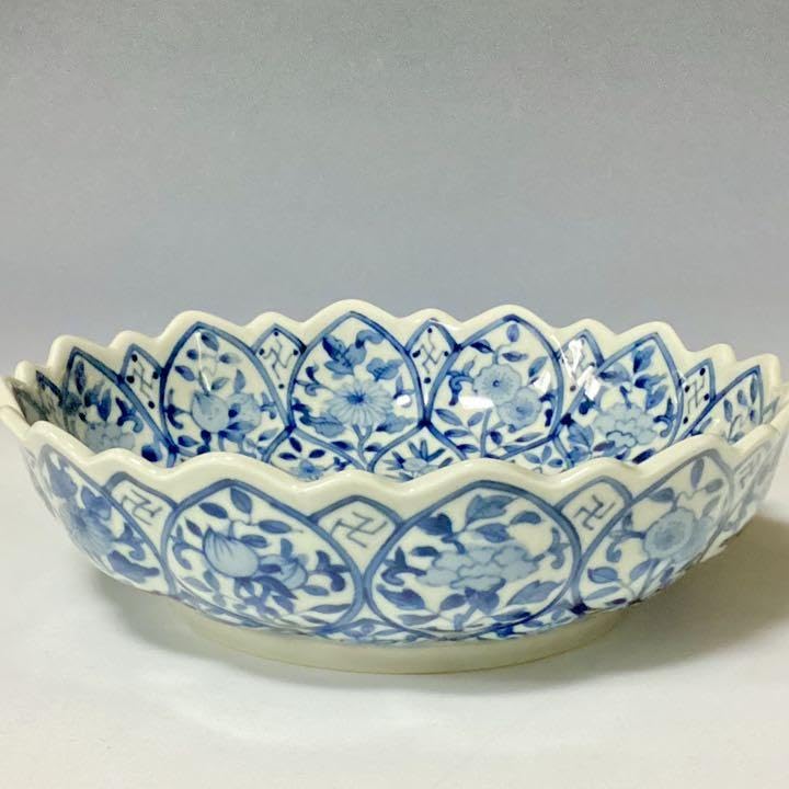 Amazon.co.jp: 龍峯窯 三洋陶器 華やか！ 25㎝超の大鉢 有田焼 染付