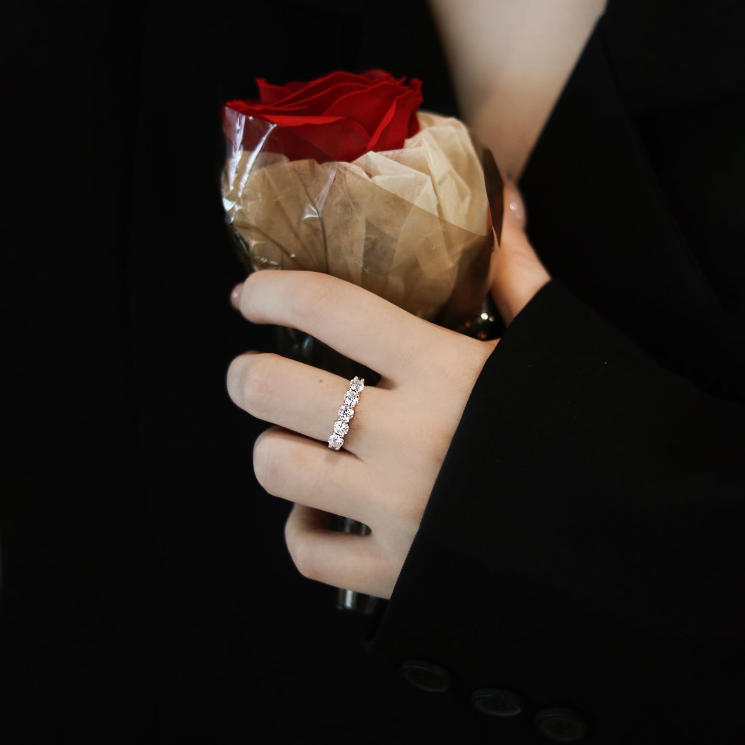 YSDD 5 Stone Moissanite Ring for Women, 1.5 Carat D Color VVS1 Clarity Lab Created Moissanite Wedding Band, 925 Sterling Silver 5 Stone Clear/Blue/Pink/Red/Yellow/Green Eternity Women Ring