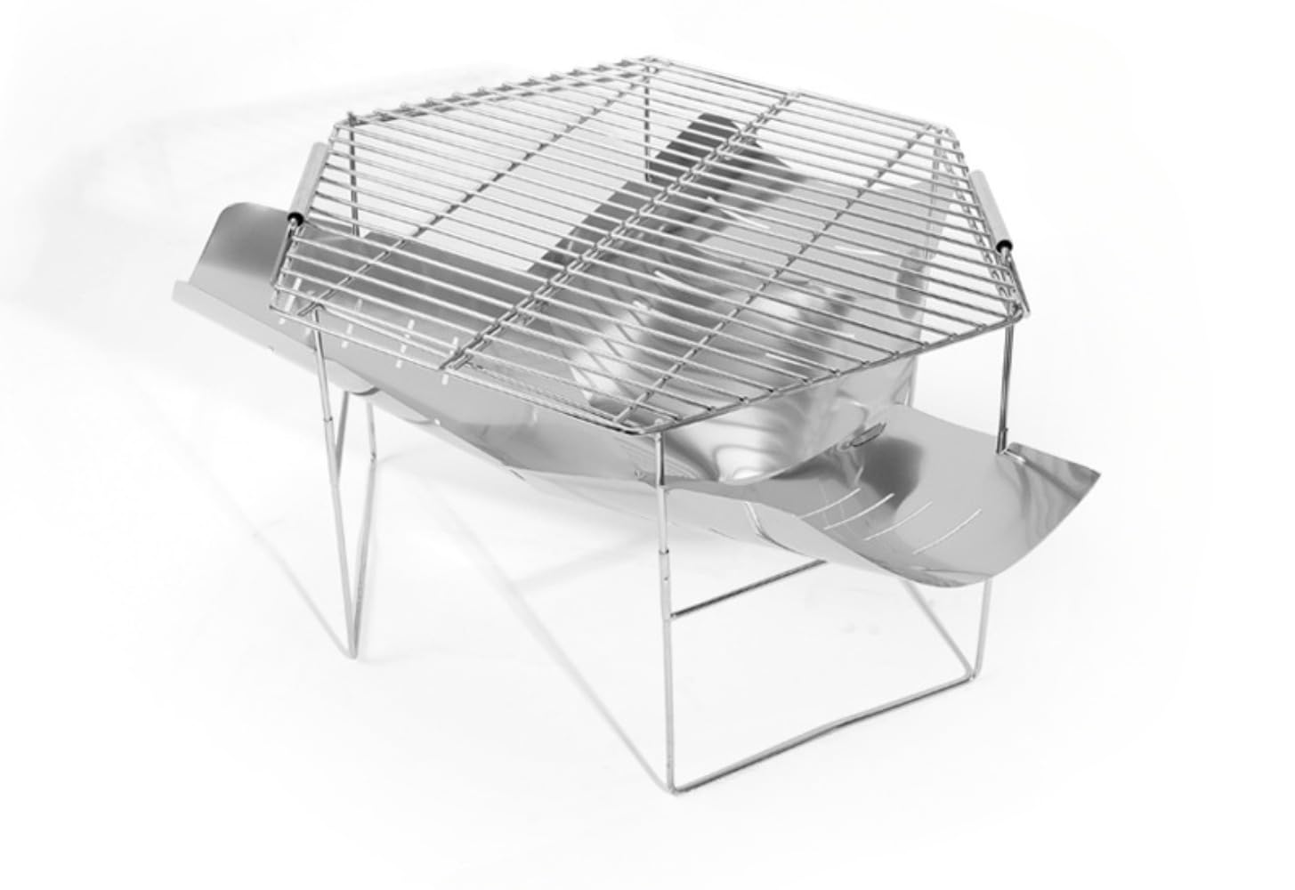 Amazon | コンパクト 焚き火台 A4サイズ 五徳の高さが調整可能 軽量