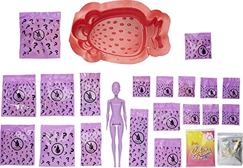 Muñeca Barbie Color Reveal con 25 sorpresas y accesorios miniatura 6