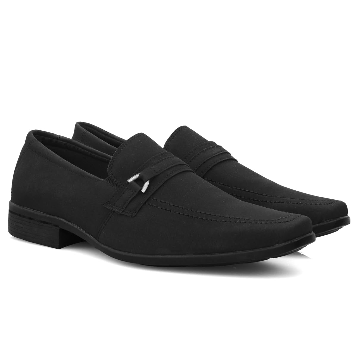 Sapato Social Masculino em NoBuck Estilo Mocassim 1103 em promoção! Veja a oferta e mais achadinhos de Sapatos 7 Hoje é o melhor dia para comprar Sapato Social Masculino em NoBuck Estilo Mocassim 1103 com aquele preço maroto! Promoção! Aproveite a oferta! 7