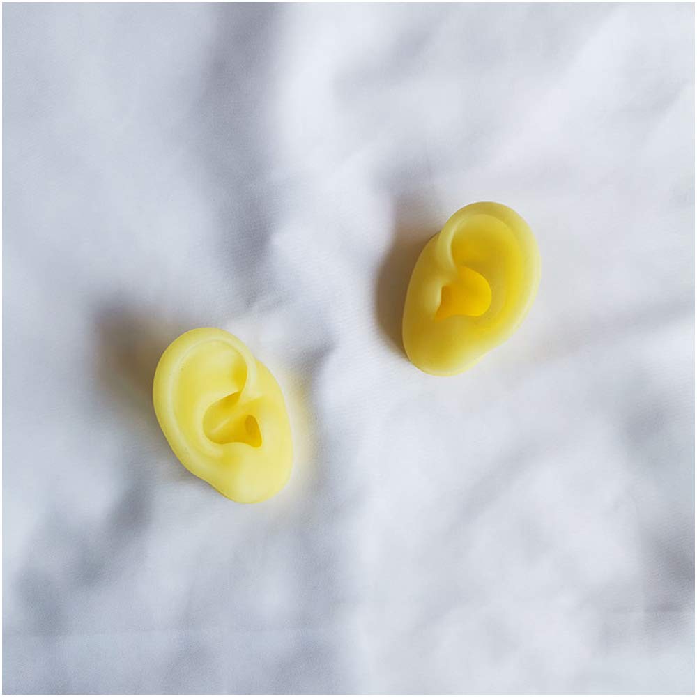 Sjdopulse A Silicone Ear Model For Cupuncture - Life Size Rtificial Ear Model - Simulation Silicone Ear Model For Ear Picking Practice,Studs Earring Display Props (A)
