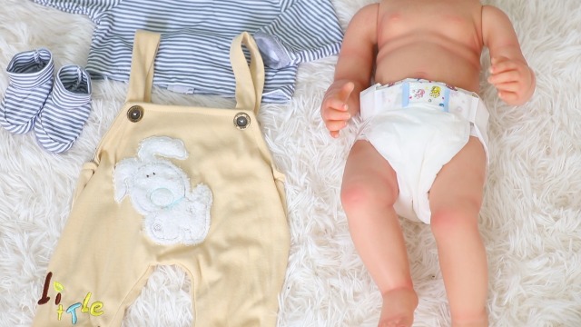 Produktbild von Zero Pam Reborn Baby Junge-55CM Reborn Puppen Lebensecht, Puppe Wie Echtes Baby, Lebensechte Puppen Mit Haaren, Echte Babypuppe, Silikon Puppe Mit Schnuller