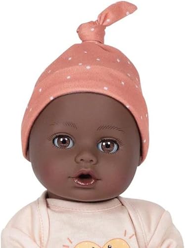 Miniatura 2 de Adora Play Time Babies Collection, muñeca de bebé de 13 pulgadas con ropa y accesorios para muñecas, hecha con aroma a polvo de bebé dulce y cuerpo