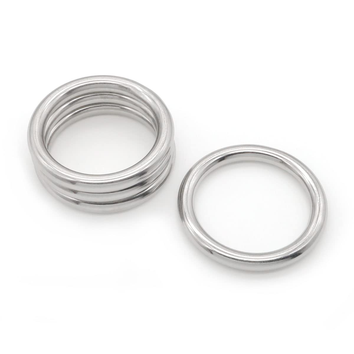 Produktbild von 4 Stück Geschweißte Stahl-O-Ringe – 14 Cm Außen-Ø, 10,6 Cm Innen-Ø, Aus 304 Edelstahl, Für Camping, Hunde, Gepäck