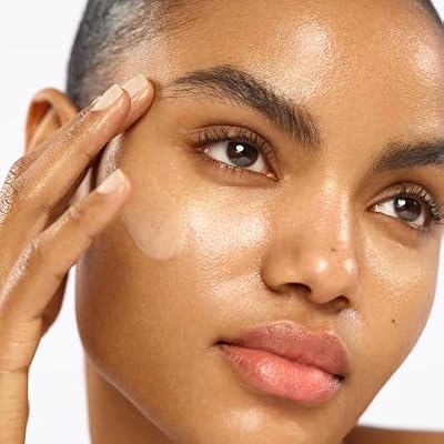 Tan-Luxe Sci-Tech Sunscreen, Lightweight Photoadaptive Hydra-Gel Face Sunscreen, Clear, Non-Greasy, Broad Spectrum UVB & UVA Protection, Vegan & Fast-Drying, 1.69 fl. oz/50 ml Bottle