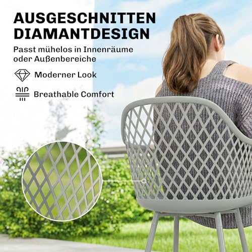 Vier Stühle, eine klare Haltung