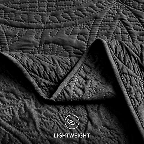 Love's cabin Twin Quilt Set Black Bedspreads - Soft Bed Fall Lightweight Bedspread Comforter - Modern Style Coin Pattern Coverlet for All Season - 2 Pieces (1 Quilt, 1 Pillow Sham)