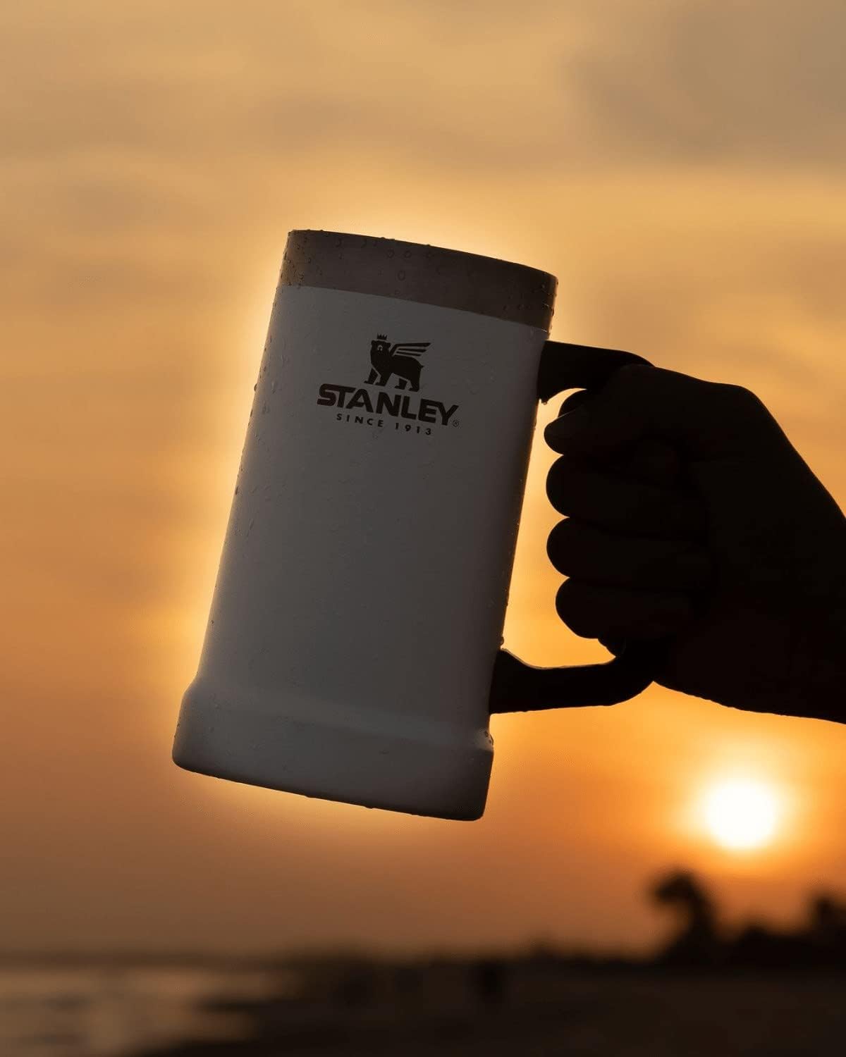 Stanley - Caneca Térmica de Cerveja Isolada, Portátil, Durável, para Manter Bebidas Frias, 709 ml, Polar Stanley - Caneca Térmica de Cerveja Isolada, Portátil, Durável, para Manter Bebidas Frias, 709 ml, Polar