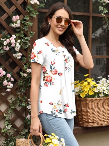 Image of Womens Summer Pajama Sets 2 Piece Short Sleeve Top and Capri Pants Plus Size Ladies Lounge Pjs Sets with Pockets