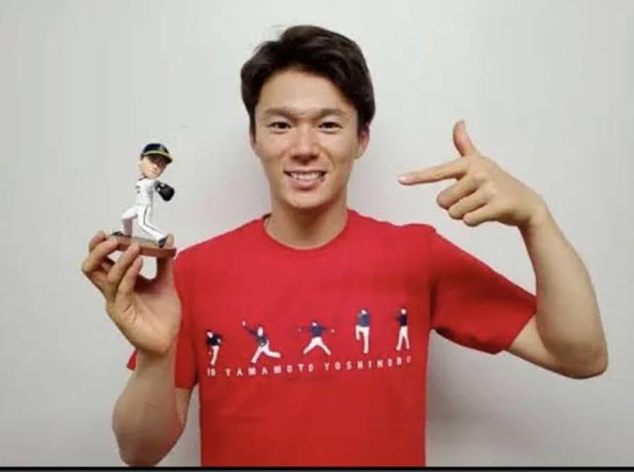 オリックスバファローズ　　ボブルヘッドフィギュア 山本由伸選手 3個 Amazon.co.jp: オリックスバファローズ 山本由伸 ボブルヘッド