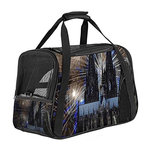 Pet Carrier Colonia Cathedral Fireworks Building Soft-Sided Pet Travel Carriers for Gatos, Perros Cachorro Comfort Portátil Plegable Pet Bag Airline Aprobado