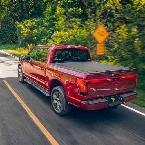 Image of RealTruck BAK Revolver X4s Hard Rolling Truck Bed Tonneau Cover | 80342 | Fits 2024 Ford Ranger 5' Bed (60 inch)