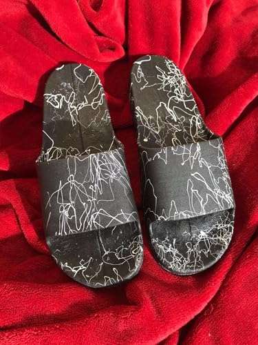 شبشب رجالي طبي للجنسين للسير مصنوع من جلد مرن مريح من كبيبوت، لون أسود بخطوط بلون أبيض، 45 EU عريض