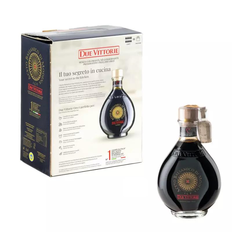 Con questo incredibile set potrai acquistare L'Aceto Due Vittorie Oro in Bag in Box da 3 lt con una bottiglia da 250 ml provvista di pratico tappo dosatore in sughero.