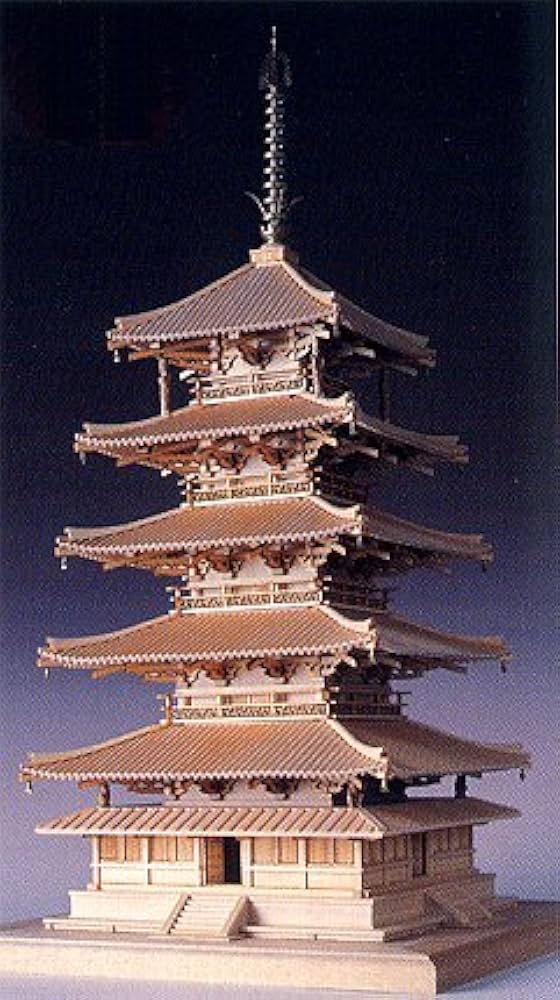 五重塔デザイン 木製インテリア Amazon | ウッディジョー 木製建築模型 1/75 法隆寺 五重塔