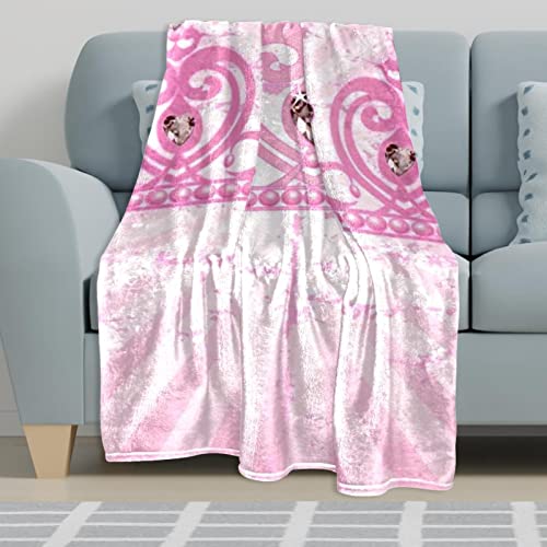 Couvre-lit doux rose idéal pour une chambre d'enfant cocooning
