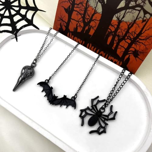 3PCS Halloween Punk Necklace for Men/Women Vintage Gothic Halloween Necklace Bat/Crow Skull/Spider Pendant Gothic Halloween Jewelry Gift4