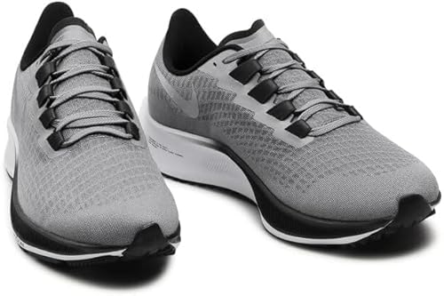 NIKE（ナイキ）『エアズームペガサス37』