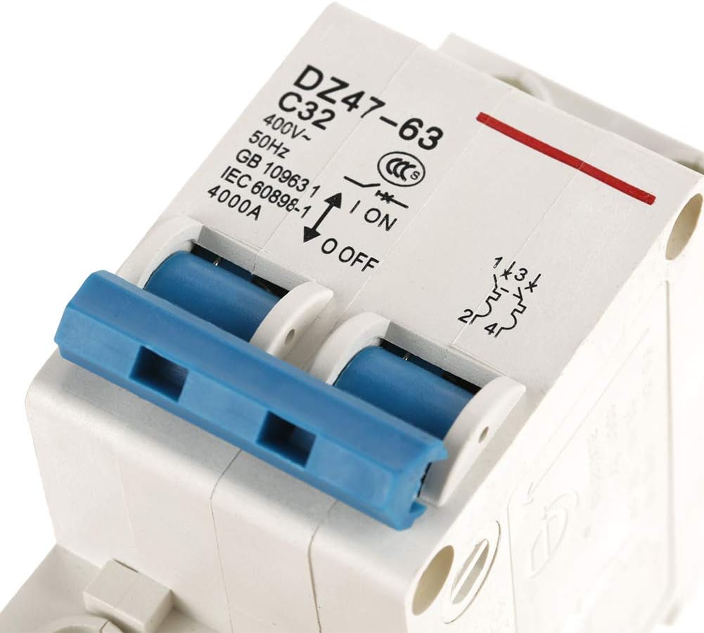 ミニチュアサーキットブレーカー、耐衝撃性広く使用されているミニブレーカー、照明配電システム用交通用コンパクト形状