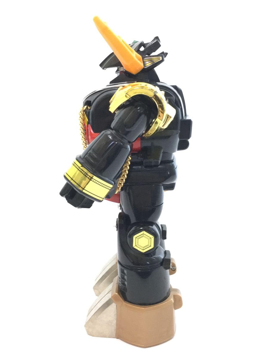 星獣戦隊ギンガマン　騎獣合身ブルタウラス sddefault.jpg