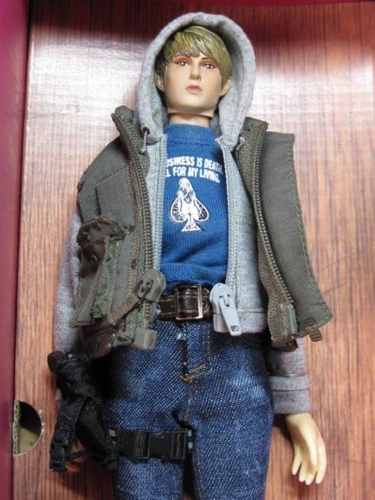 ゼイラム　バウンティハンター　イリア　 1/6 ソフビ　キット ゼイラム バウンティハンター イリア 1/6 ソフビ キット