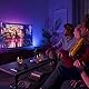 Philips Hue White & Color Ambiance Play Lightbar 1er Pack Basis-Set (500 lm), dimmbare Lichtsäule mit 16 Mio. Farben zur TV-Hintergrundbeleuchtung, Lichtsteuerung über Sprache oder App, schwarz