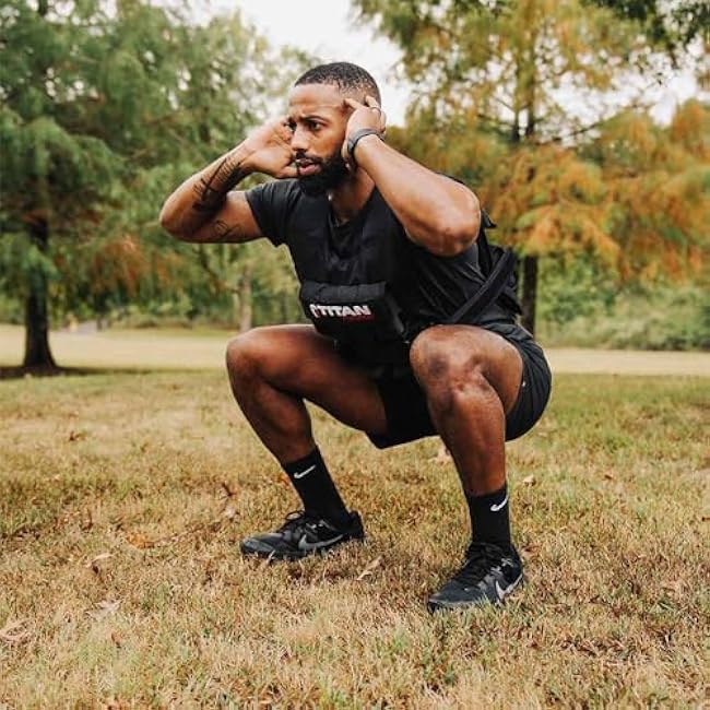 Titan Fitness Elite Series Adjustable Weight Vest, Body Weight Vests for Training Workout, Jogging, Cardio, Walking, Weighted Workout Equipment