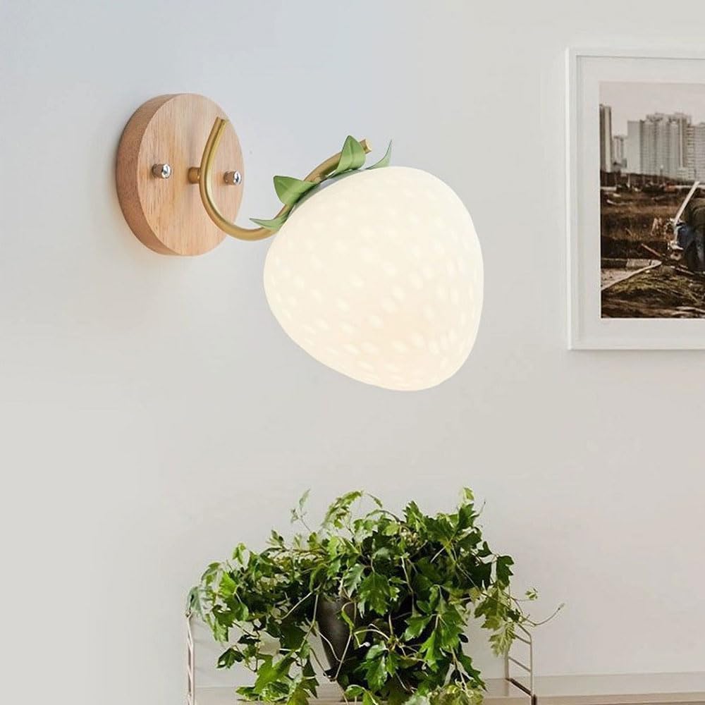 Biała truskawkowa lampa ścienna LED, przewodowa lampka nocna, stojak z kreskówek do pokoju dziecięcego, pokoju dziewczynki