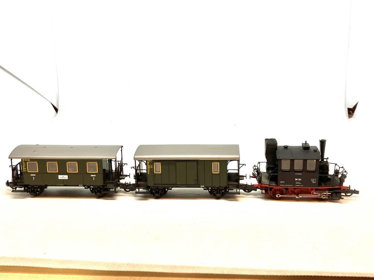 グラスガステン蒸気機関車、美品、動作確認済み、HOゲージ グラスガステン蒸気機関車、美品、動作確認済み、HOゲージ D51