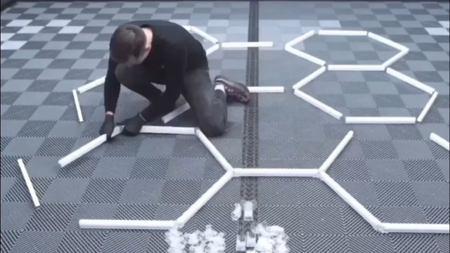 LEDガレージライト 六角 ハニカムライト 192W 24960lm 6500K Amazon.co.jp: LEDガレージライト 六角形ガレージランプ