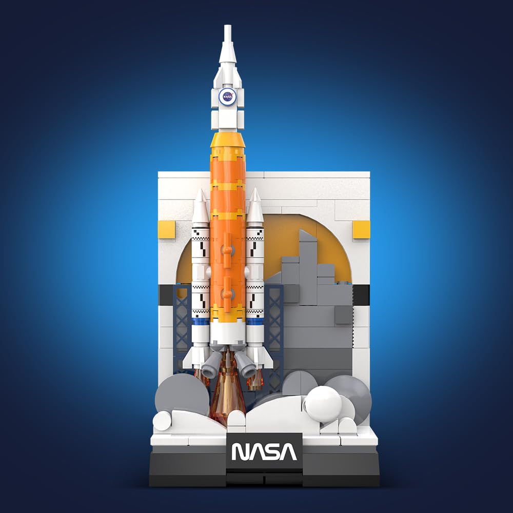Amazon.com: CaDA C56044W NASA SLS Rocket Building Block Model