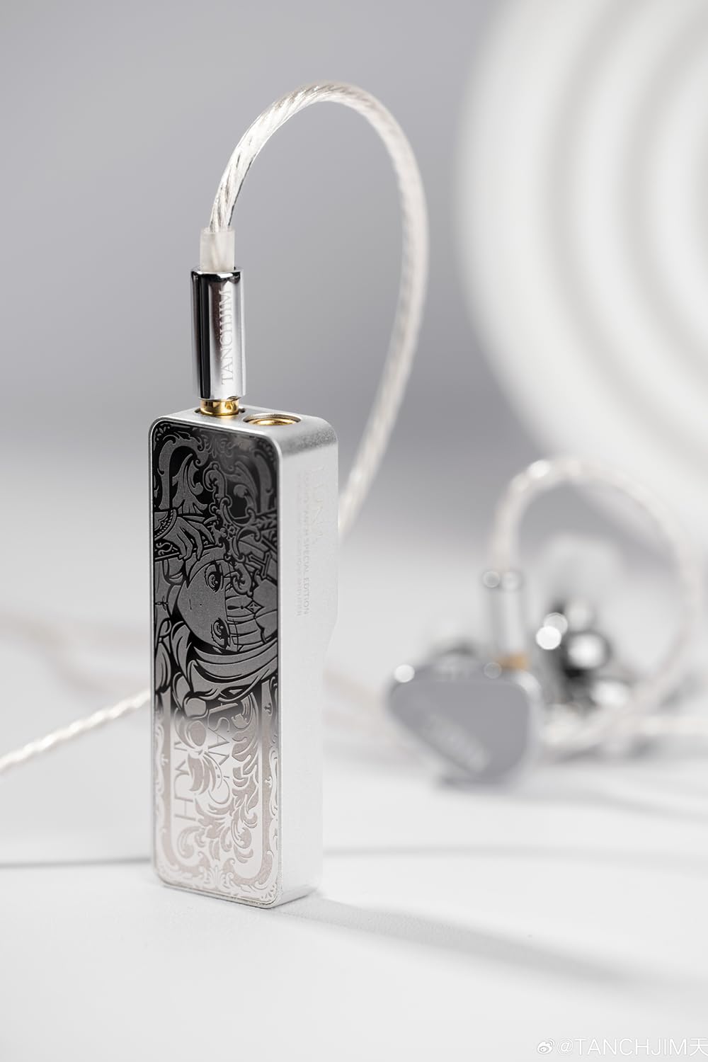 TANCHJIM Luna Tragbarer USB-HiFi-Kopfhörerverstärker mit hochauflösendem Dual-CS43198-DAC, 32Bit/768kHz DSD256 Decoder AMP mit 4.4mm/3.5mm Ausgängen für mehrere Geräte - ASANO TANCH Limited Edition