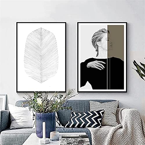 Affiche plume femme élégante pour déco de chambre de fille cocon