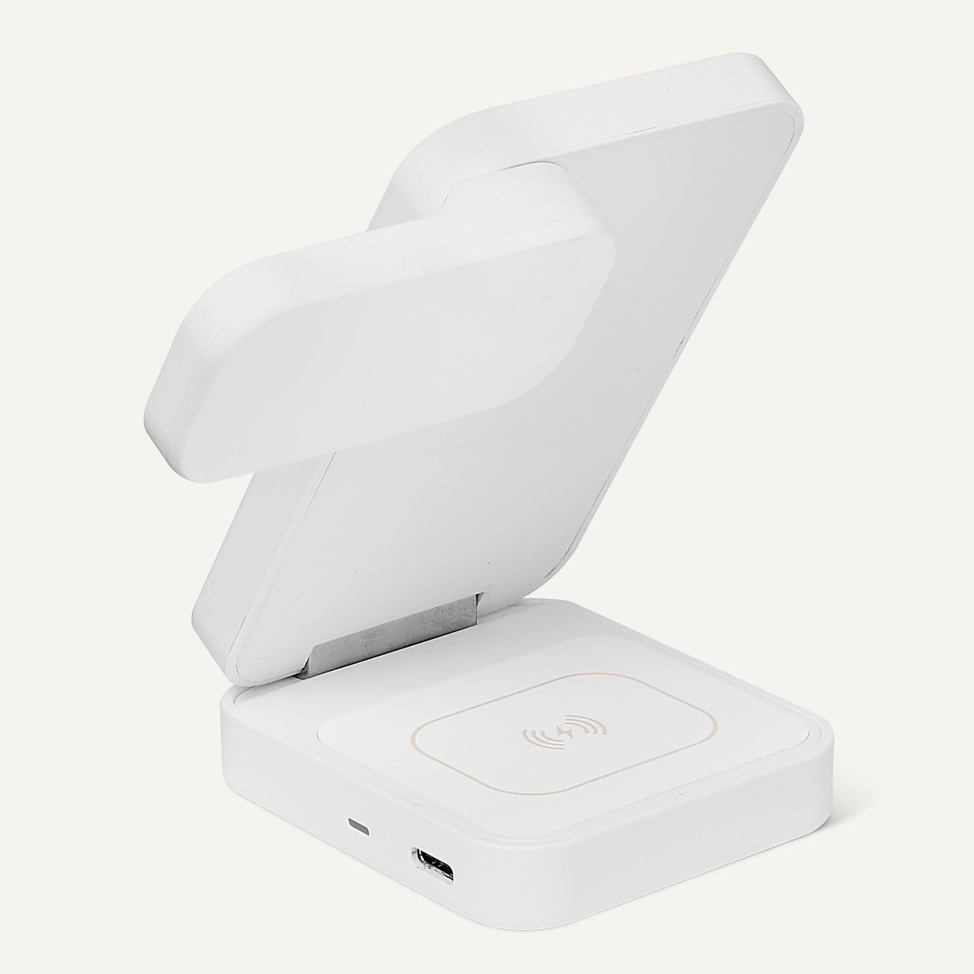 Amazon Basics Station de Recharge sans Fil 3 en 1 25 W certifiée Qi2.2, Support Pliable Compatible MagSafe pour iPhone 17/16/15/14/13/12, Apple Watch, AirPods, avec Adaptateur 45 W, Blanc