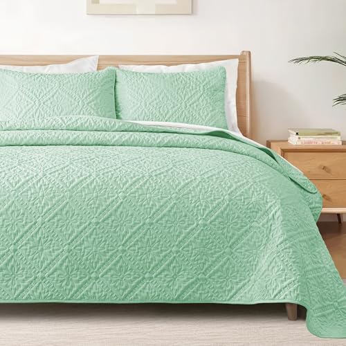 Exclusivo Mezcla Queen Quilt Bedding Set, Lightweight Soft Bedspreads Coverlets