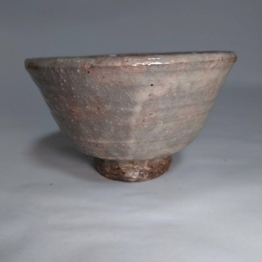 萩焼 渡辺栄泉造 色絵『菖蒲文』萩茶碗 抹茶碗 共箱/ 茶事 茶道具 S694 茶碗 『萩焼窯元』『渡辺栄泉造』 共箱 抹茶碗 茶道具