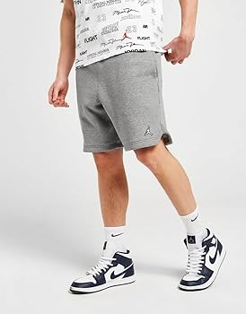 Jordan ホワイト ハーフパンツ Mサイズ Nike Air Jordan ハーフパンツ ショートパンツ Mサイズ - メルカリ