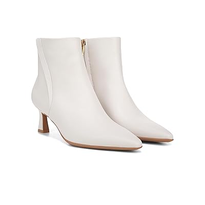 Naturalizer Deesha Bootie Women