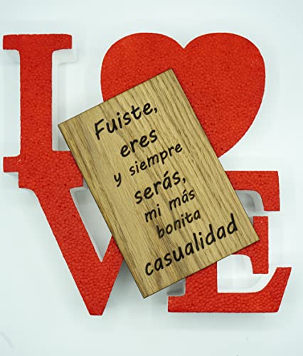 Tarjeta Madera Roble"Fuiste, eres y siempre serás, mi más bonita casualidad". Regalo día de la madre, día del padre, San Valentín, cumpleaños y aniversarios Cover