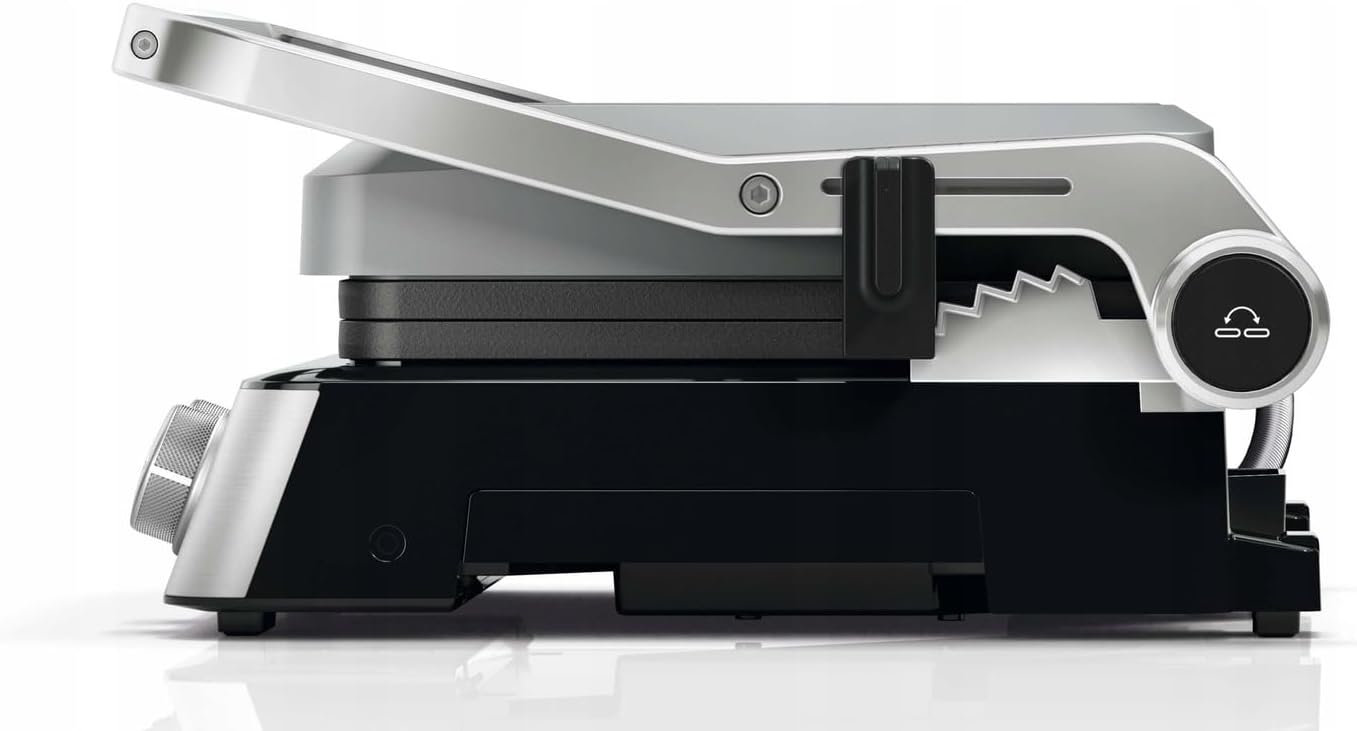 Side view of Braun MultiGrill 7 showing hinge and locking mechanism