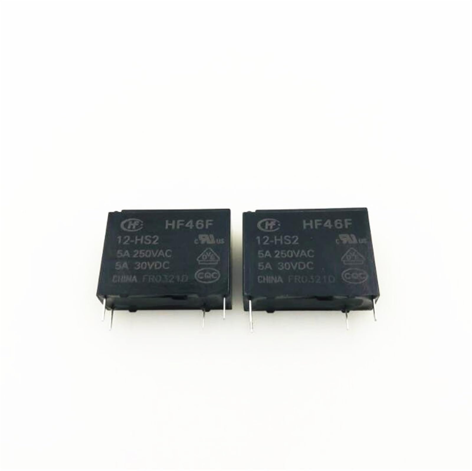 Relais HF46F-12-HS2 réparer carte électronique 12V en panne 5A