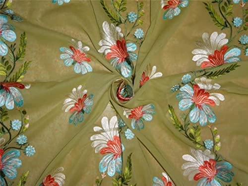 Voile de coton brodé vert The Yard 7691 tissu couture au mètre