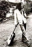 Póster laminado/encapsulada Bob Marley Guitar inclinada gigante mide una masiva de 55 x 39 pulgadas (140 x 100 cm)