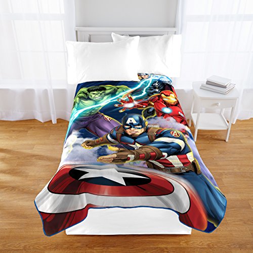 Marvel Avengers Blue Circle Fleece Blanket, Twin Size