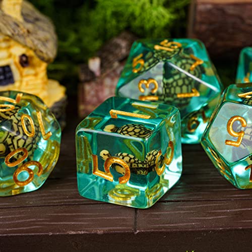 Image of Cusdie 7-Die DND Dice, Polyhedral Dice Set Filled with Animal, for Role Playing Game D&D Dice (Brown Turtle)